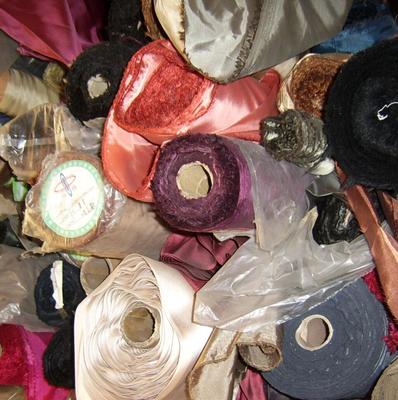 義烏花邊回收 告別積壓庫(kù)存，擁抱循環(huán)未來(lái)，專業(yè)回收與輔料銷售雙軌并行